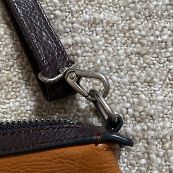 Fossil Multicolored Fall Crossbody and Hand Purse - Picture 6 of 11